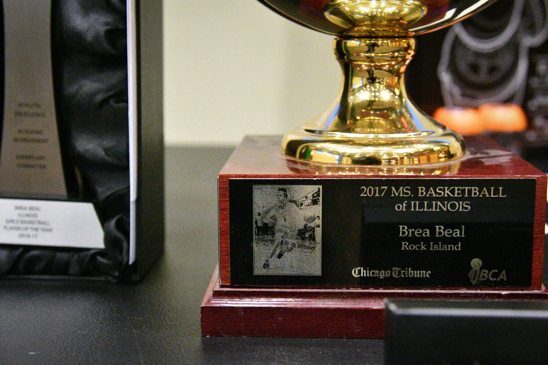 Meet-N-Greet with Rock Island's Brea Beal